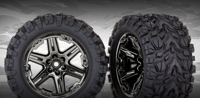 New Talon EXT 2.8” Tires and Black Chrome Wheels